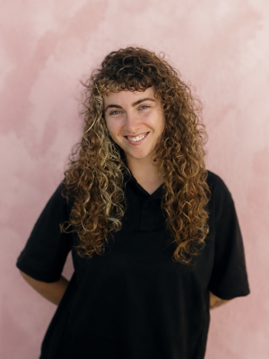 María Molina, profesor/a de contemporáneo · técnica base en Bloom Studio Cádiz